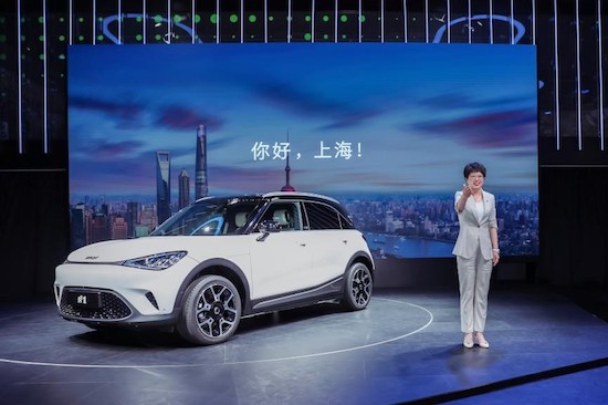 全新smart精靈#3于上海車展盛大亮相並開啟預約體驗_fororder_image004