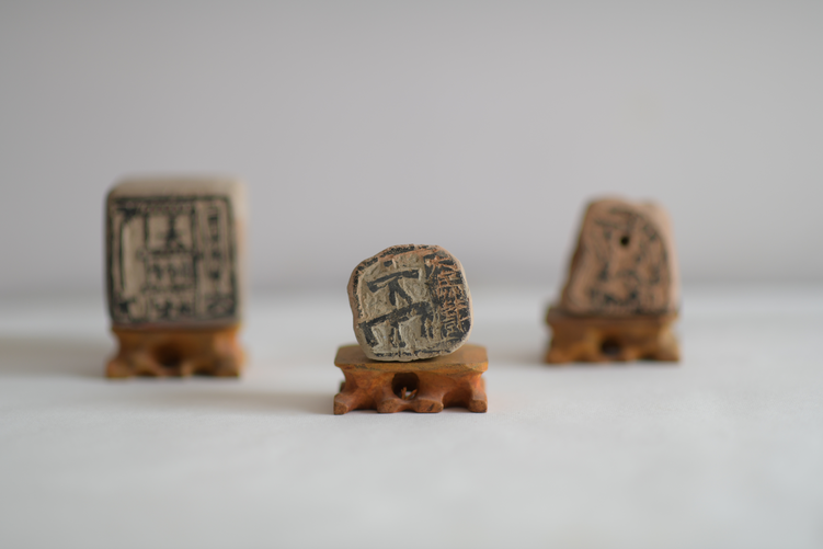 河北吴桥：妙手篆刻杂技魂_fororder_图片4