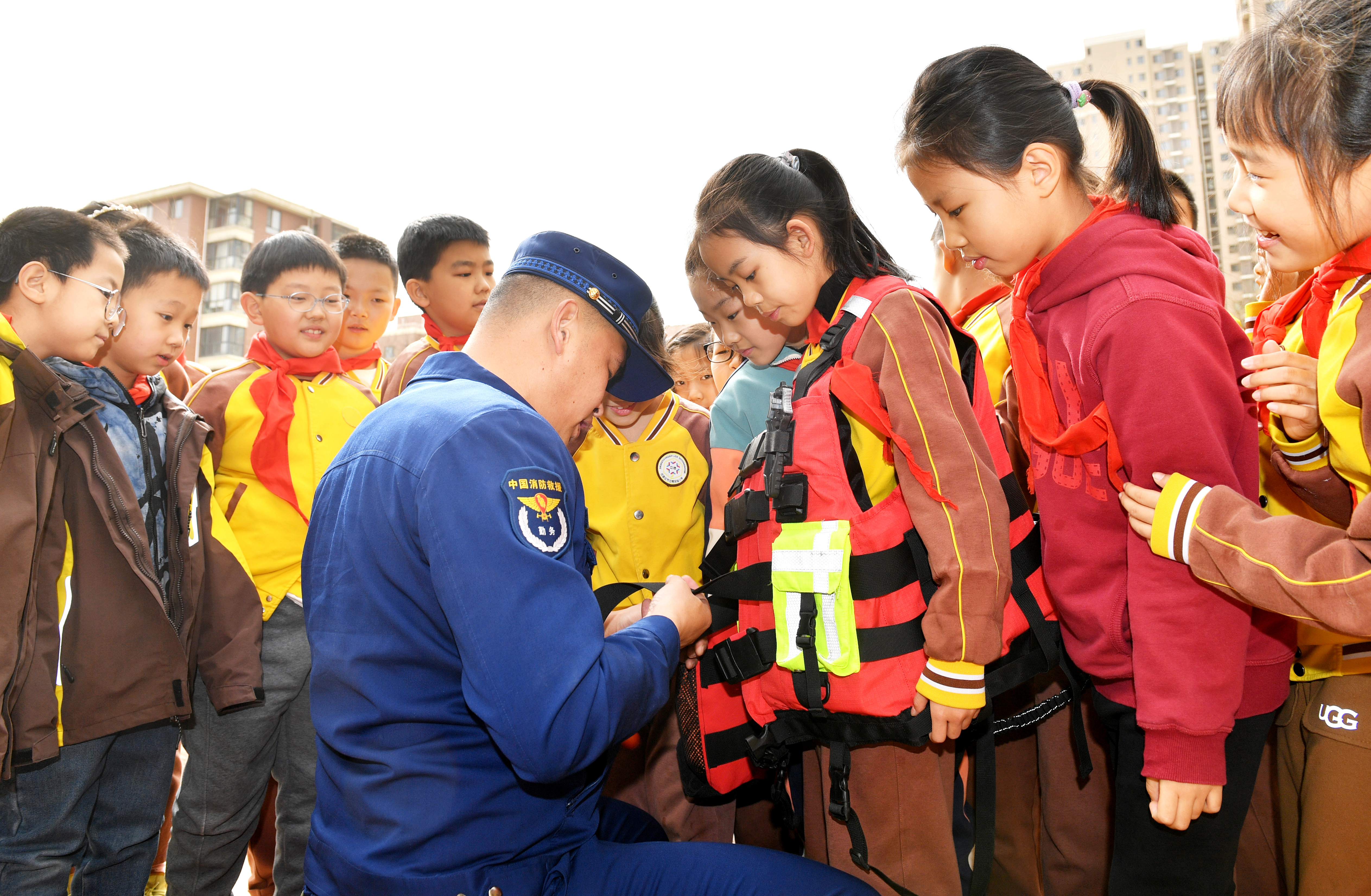 （原創）石家莊市首個青年消防團、少年消防隊授旗成立_fororder_微信圖片_20230324090735