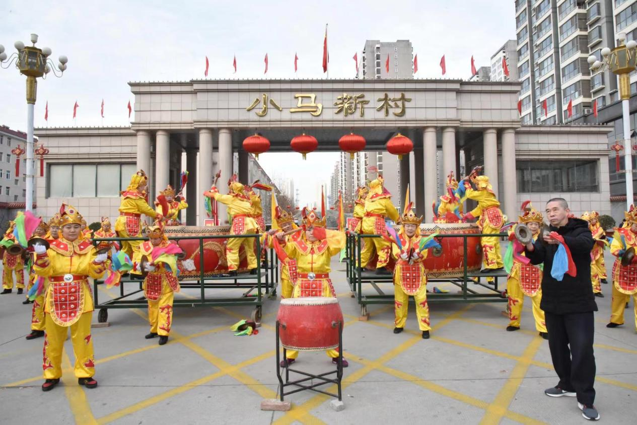 Stadtbewohner in Shijiazhuang, Provinz Hebei feiern „Longtaitou-Fest“_fororder_图片6