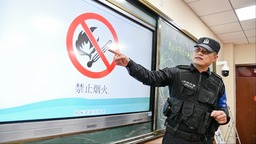 （原創）邯鄲冀南新區開展“特警進校園”安全教育活動