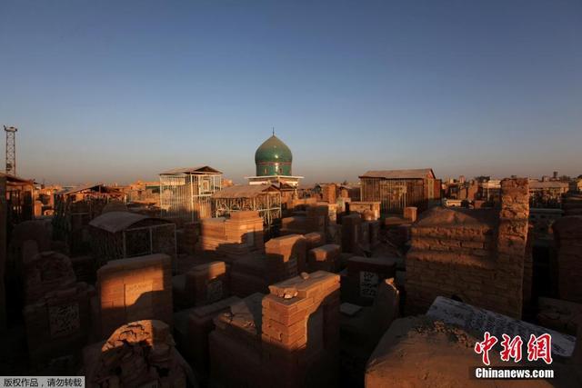 伊拉克一墓地堪稱全球最大 埋葬500萬人