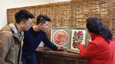حي يو هوا بمدينة شي جيا تشوانغ: افتتاح معرض "عناصر الأرانب" لأعمال التراث الثقافي غير المادي في الشهر الأول من التقويم القمري الصيني