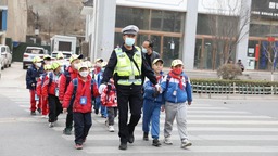 【原創】宋維林：天水武山“最美交通警察”
