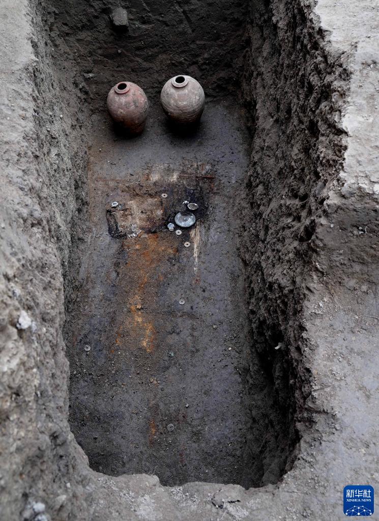 河南商丘宋国故城考古发现唐代墓志砖 实证“城摞城”