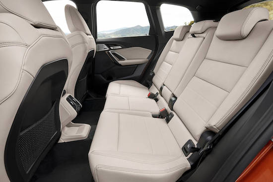 现款正式停产 全新宝马X1将在上海车展首发_fororder_image004