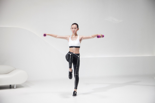 健康有益通过2D摄像头实现姿态识别，率先应用于运动矫正