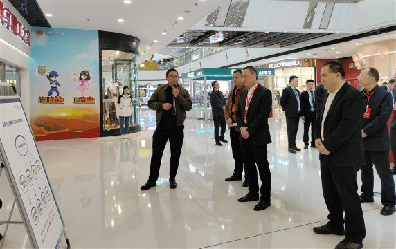 德阳市旌阳区政协视察全区新就业形态劳动者阵地建设情况