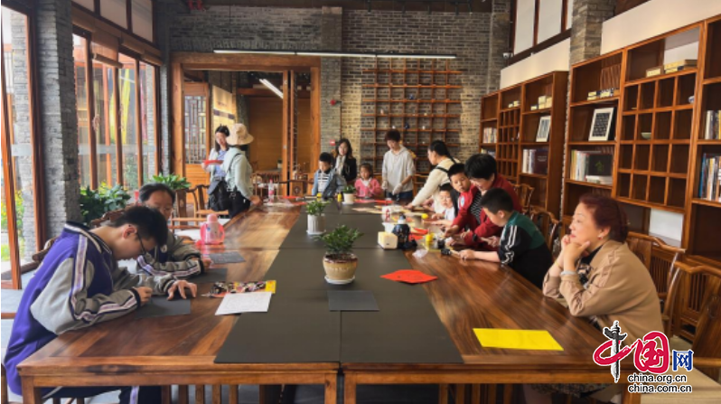 （转载）五一假期接近尾声 四川南充文旅市场热度不减