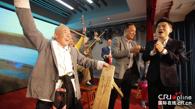 La tenue de l'événement culturel de bien-être social « Fleuve Jaune et Mont Hua, ma ville natale de Weinan » a été un succès