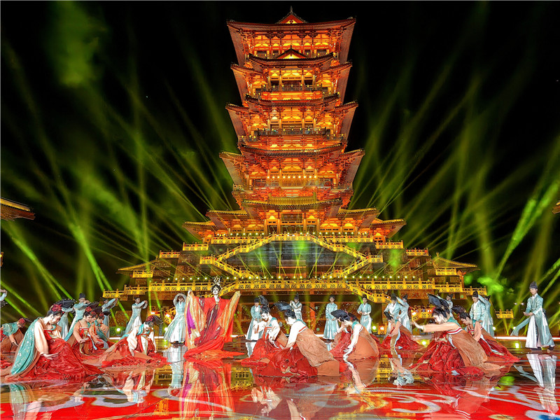 “牡丹幻城之夜”拉開第40屆中國洛陽牡丹文化節大幕_fororder_《國色天香》(13)