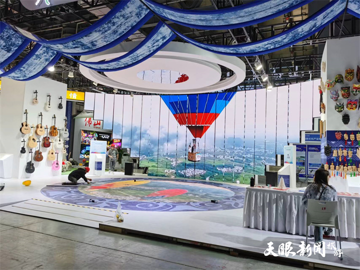 （中首）贵州馆惊艳重庆国际文化产业博览会