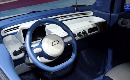 一汽奔腾小马增两款改装版型 预计7月上市_fororder_image003