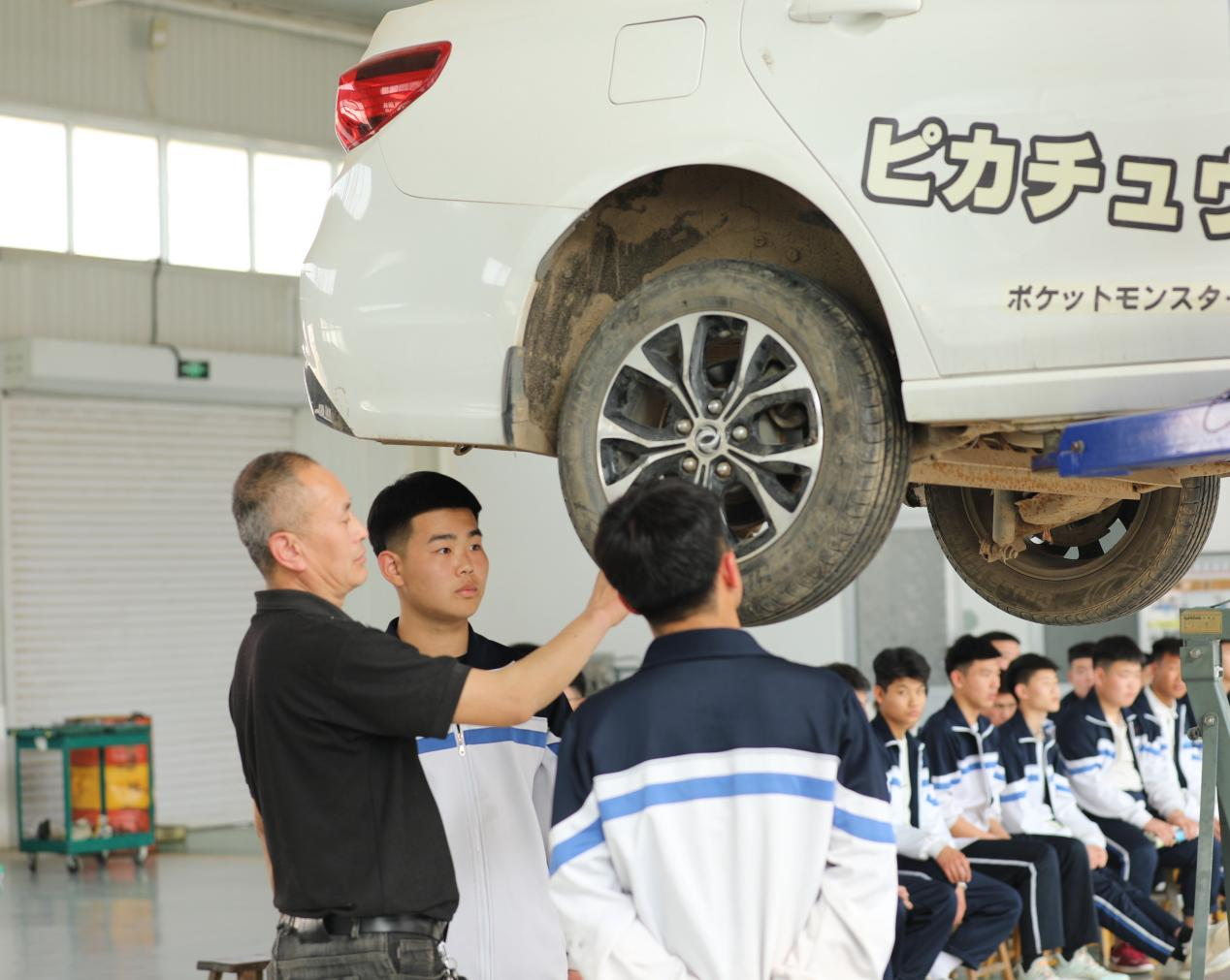 河北沧县： 完善职业教育体系 培养新型技术人才_fororder_图片63