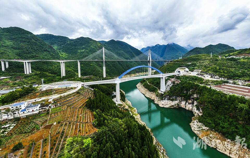 巴東:絕美風光神農溪之綿竹峽