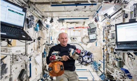 美国宇航员停留太空500多天创新高 未打破俄纪录