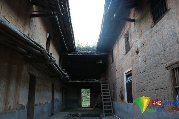 【網絡媒體走轉改】瑞金華屋巨變:從土坯房到樓房演繹新時代致富