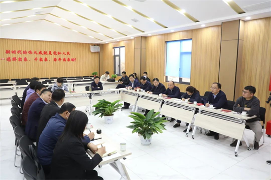 濮阳市清丰县委书记曹拥军调研五星支部创建工作精准式拔高创建