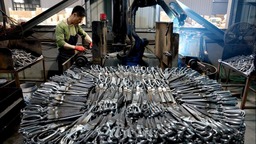 福建柘荣：一把剪刀看制造业升级