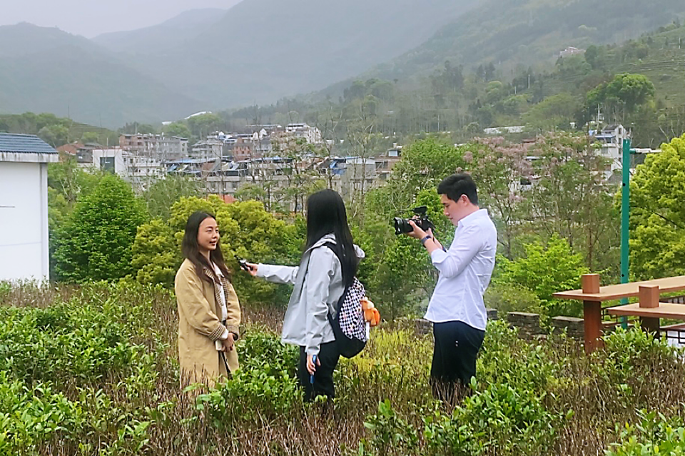 中央广播电视总台调研采访团走进宁德坦洋村：喝过坦洋工夫茶 人走情常在_fororder_微信图片_20230414152827