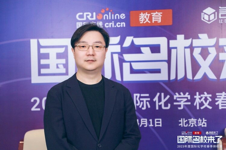 北京市新府学外国语学校校长姚宇堃