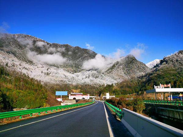 （张）满贯之路！雅康高速二郎山隧道荣获第二十届第一批中国土木工程詹天佑奖_fororder_图片4