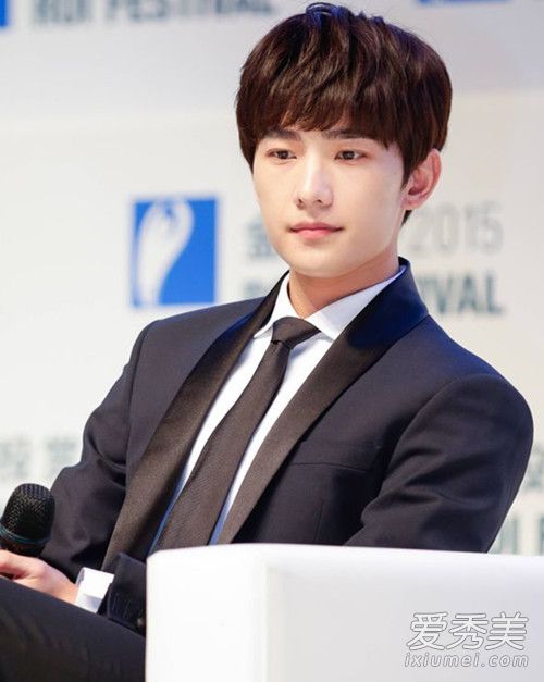 杨洋成电视剧武动乾坤男主 盘点他留过的帅气发型