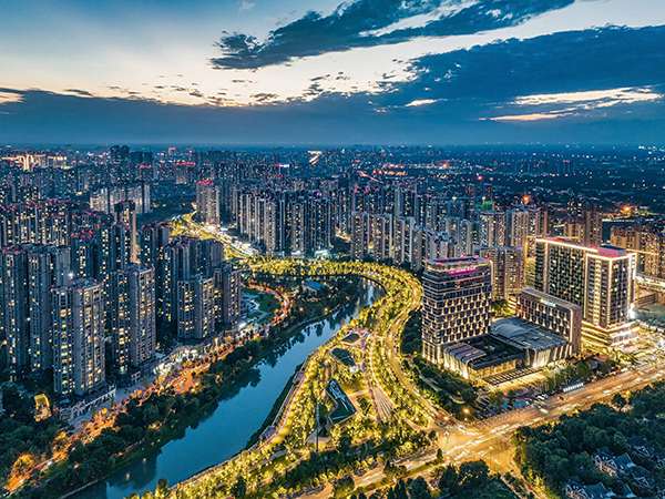 东西携手校地企共谋发展复旦苏商企业家恳谈会在成都温江区举行