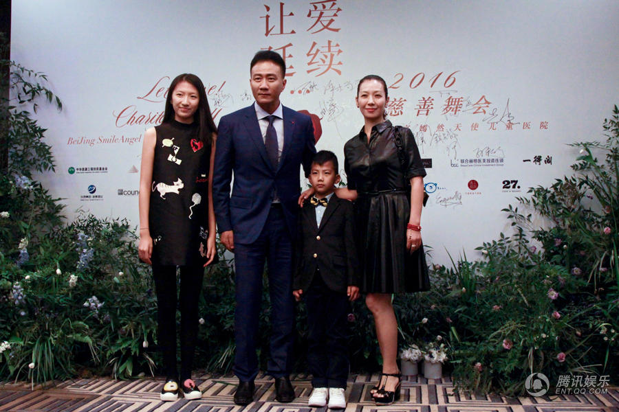 (function(){
    var bp = document.createElement('script');
    bp.src = '//push.zhanzhang.baidu.com/push.js';
    var s = document.getElementsByTagName("script")[0];
    s.parentNode.insertBefore(bp, s);
})();