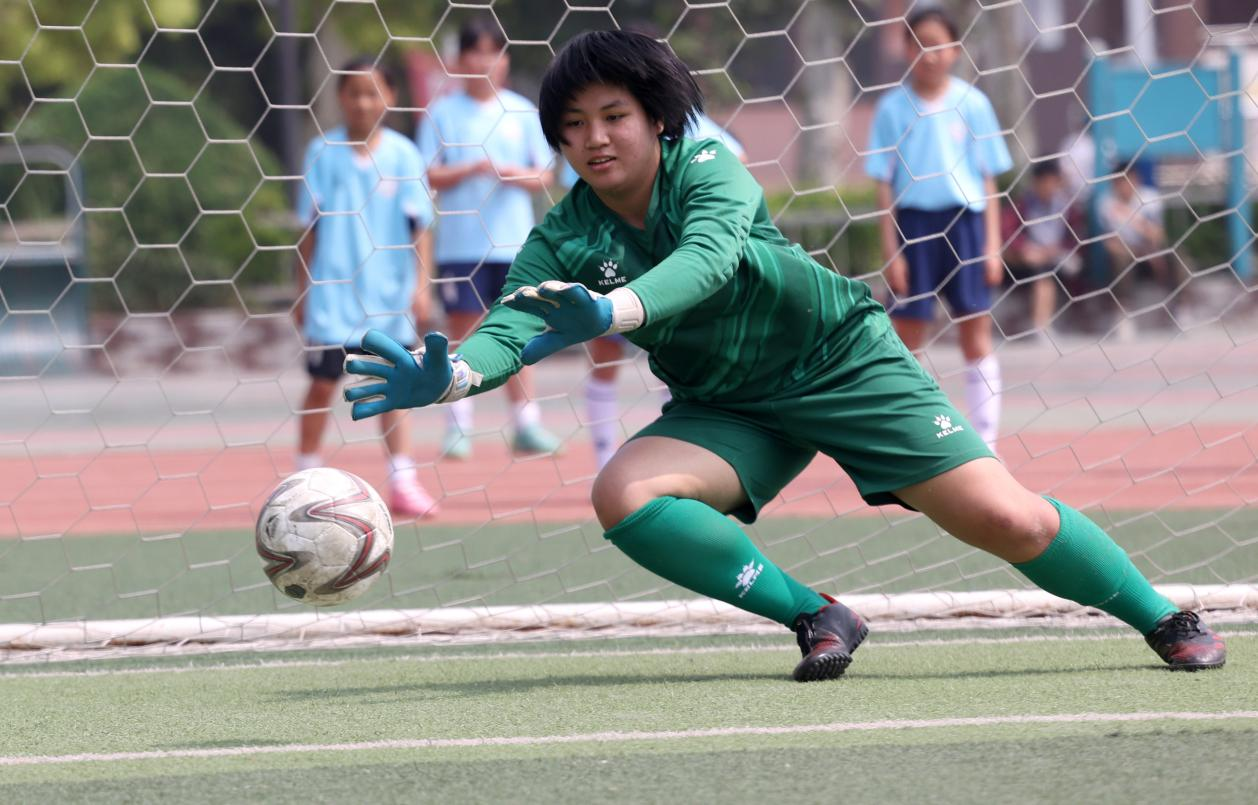安徽合肥：女足小将逐梦绿茵场_fororder_图片4