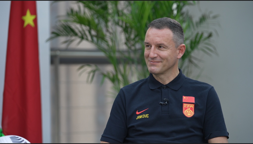 专访国足主教练扬科维奇：从执教国足第一天就定下了目标