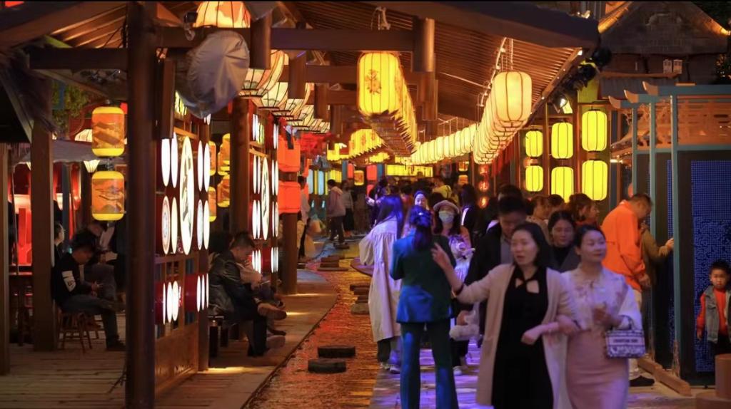 武汉“城市后花园”36万人吃上旅游饭