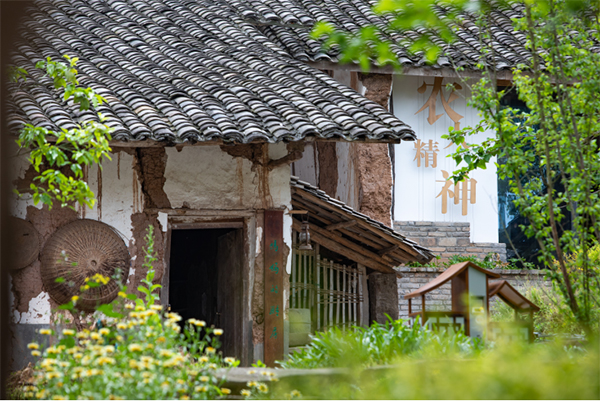 巴中平昌县：“文旅融合”点燃乡村振兴新引擎_fororder_未标题-2