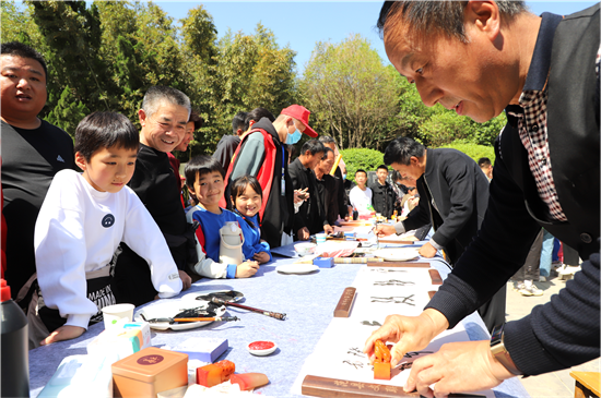 范县濮城镇镇长书记图片