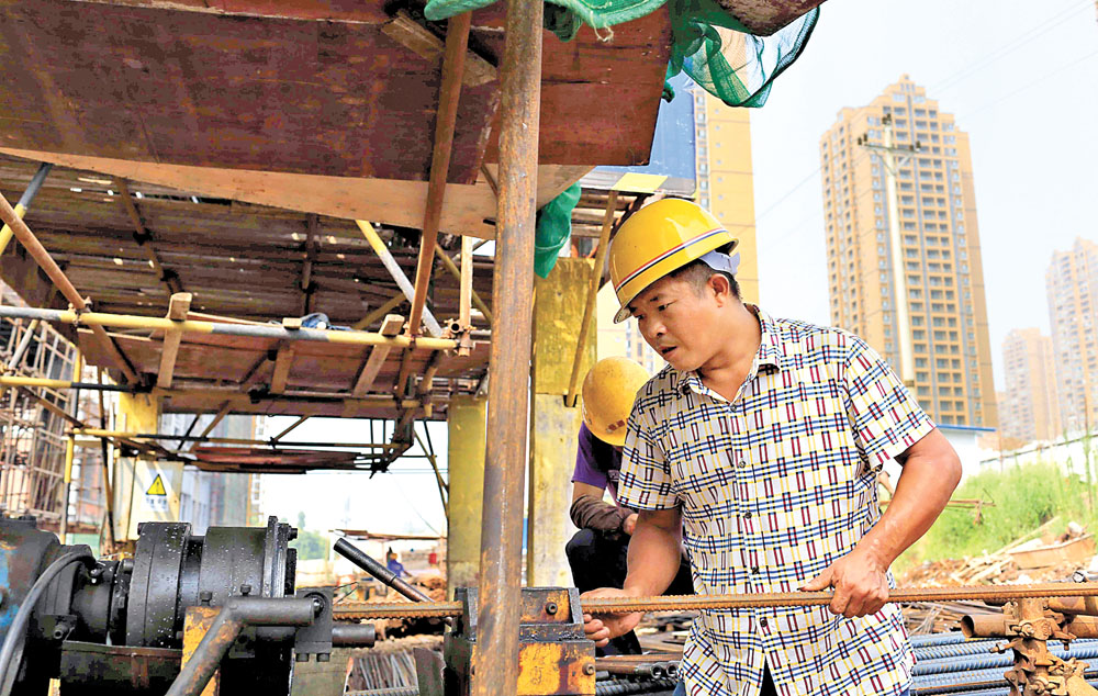 網信辦要求轉發【焦點圖】發揮道德教化作用 樹立良好道德風尚