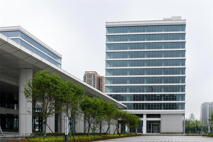 中国航天日20余名中省市媒体编辑记者聚焦西安航天基地