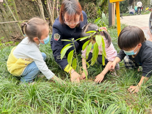 【原创】住在春天里  重庆万科物业打造高颜值宜居社区_fororder_微信图片_20230523112209