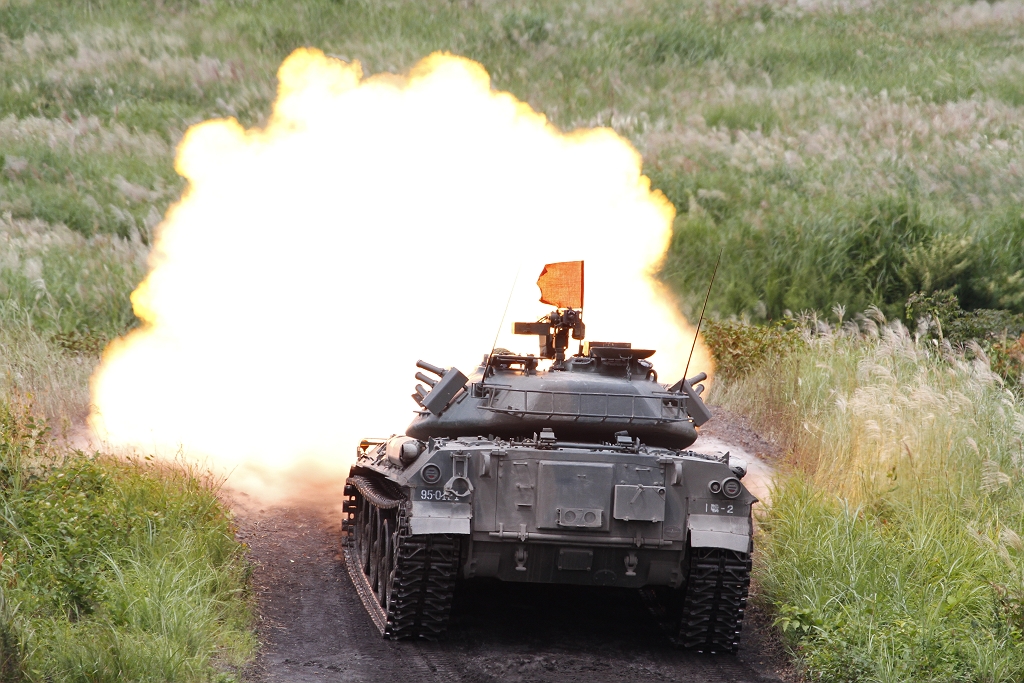 日本陆自最大规模实弹演习现场