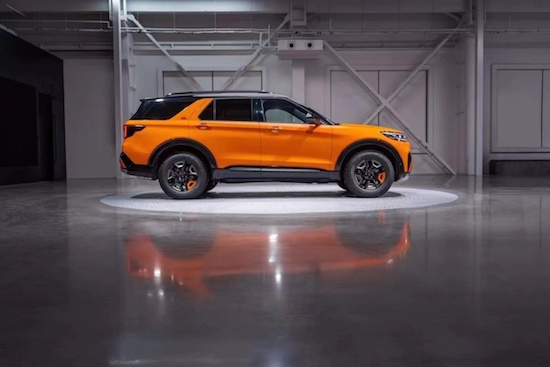 福特探险者昆仑巅峰版的设计美学_fororder_image002