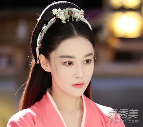 《楚乔传》赵丽颖秒变少女特工 一言不合就拼“眼技”