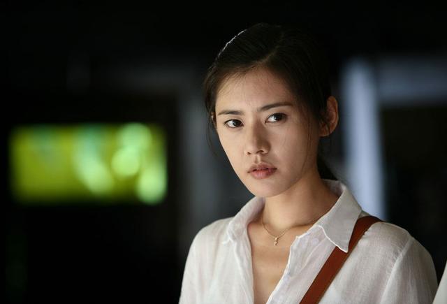 秋瓷炫"姊妹剧"同播引关注 自信不怕被比较