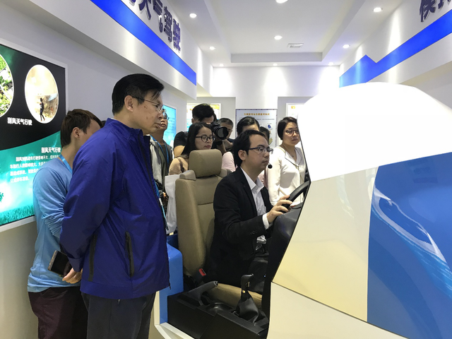 深圳驾培市民开放日 睿航模拟器安全驾驶系统亮相