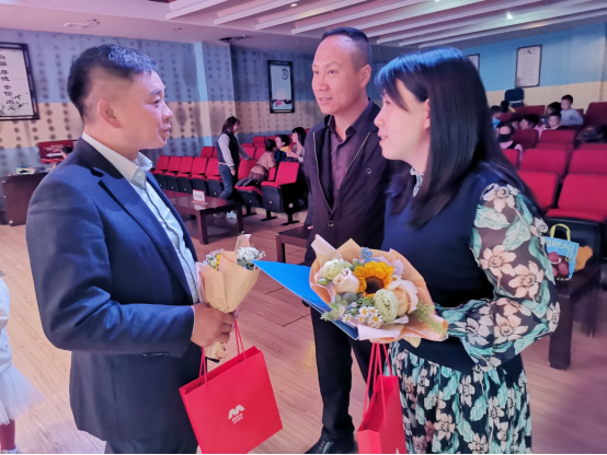 政协委员共行动 探索人文青羊“全龄阅读”低龄儿童沉浸式启智新模式_fororder_未标题-4