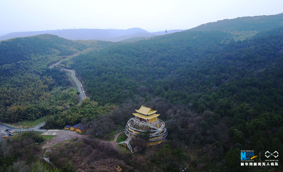 航拍初春南京溧水无想山 一片翠绿林海