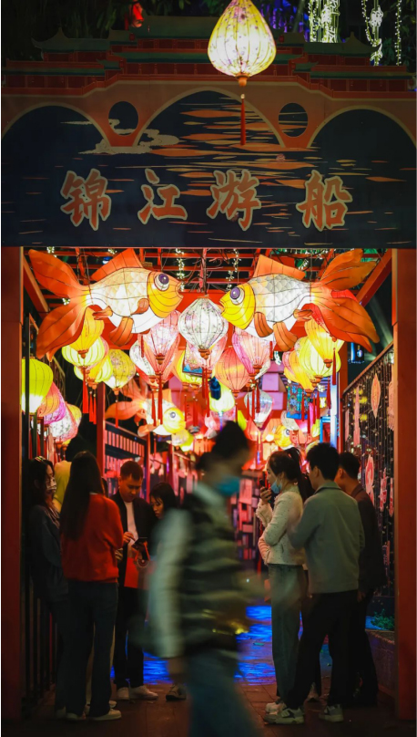 “五一”期间 成都公园、绿道共接待游客市民386.7万人次_fororder_未标题-2