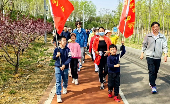 （原创）相约“政”春天  同“协”龙泉行—石家庄鹿泉举行健步走活动