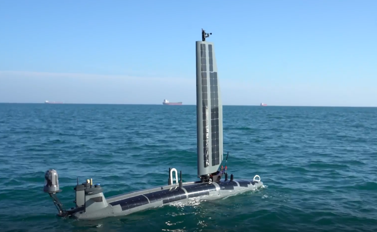 美军向中东增派无人艇 伊朗划下“红线” 越界即开火