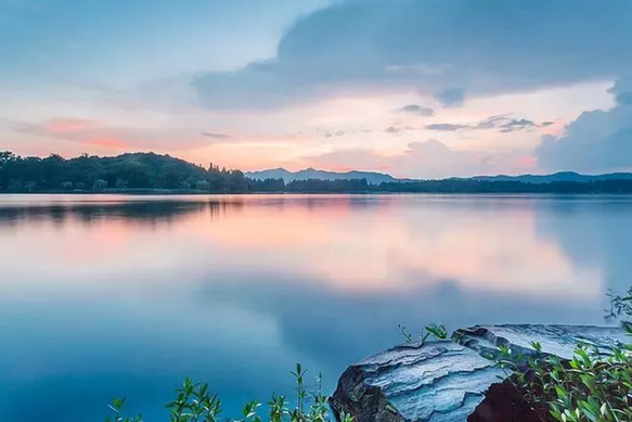杭州多了一條“西湖夜遊線”！絕美景點都在這兒了