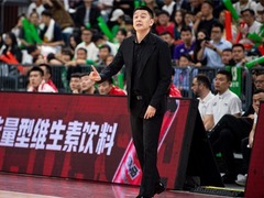 杨鸣：辽宁队求胜欲更强 赵继伟非常重要