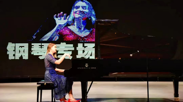 В новом районе Хуанбохай города Яньтай прошел Фестиваль фортепианного искусства для укрепления дружбы между Китаем и Россией_fororder_03